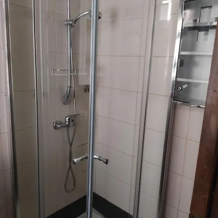 Apartman Groundfloor Close To Sea & Shops & Busstop